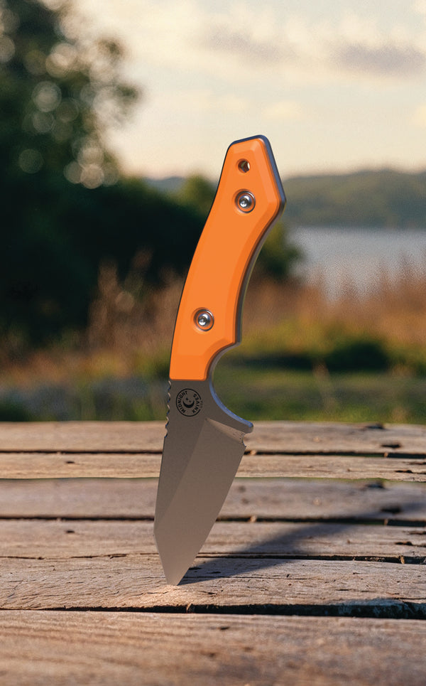 Winnebago Fixed Blade